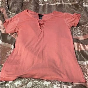 $5 | Rue21 tee shirt